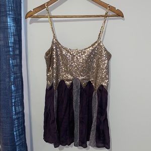Buckle BKE Sequin and Lace Top